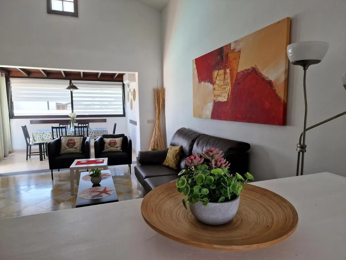 Villa Lola Playa Blanca  0*, Playa Blanca (Lanzarote)